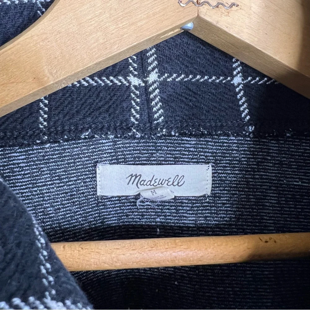 MADWELL BLACK with WHITE SOFTMOCK TURTLENECK TOP - Picture 4 of 5